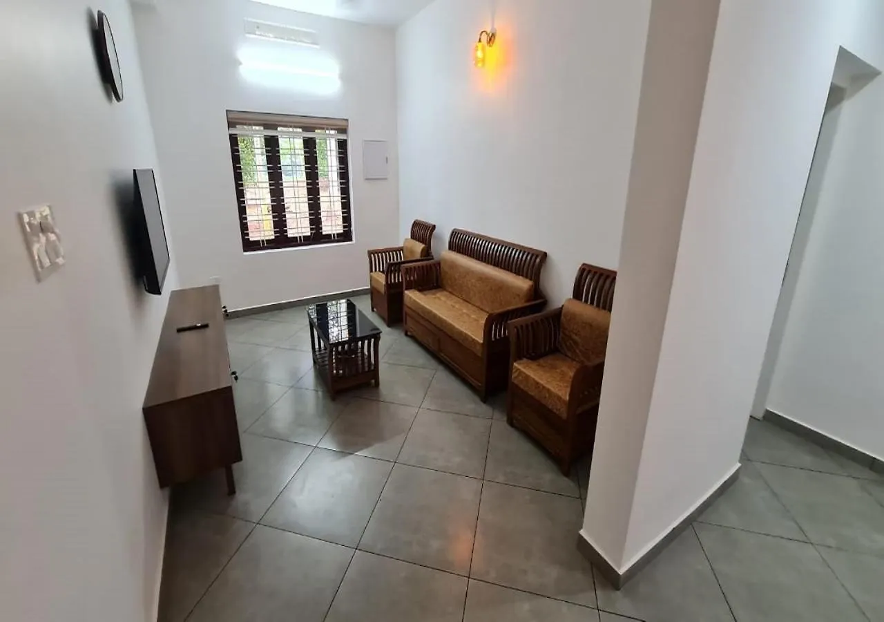 Teal Heritage Villa Kuttattukulam