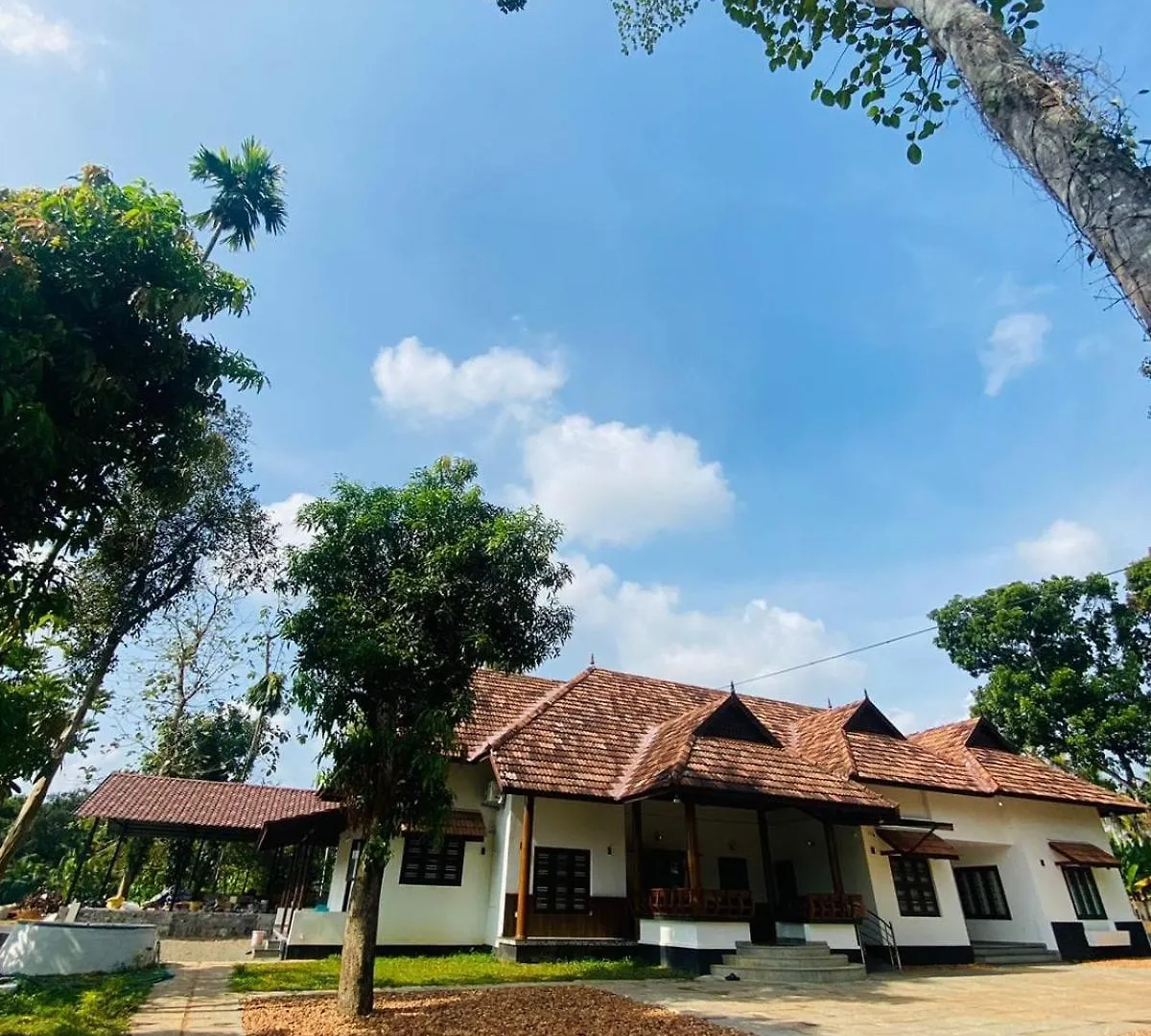 Teal Heritage Villa Kuttāttukulam